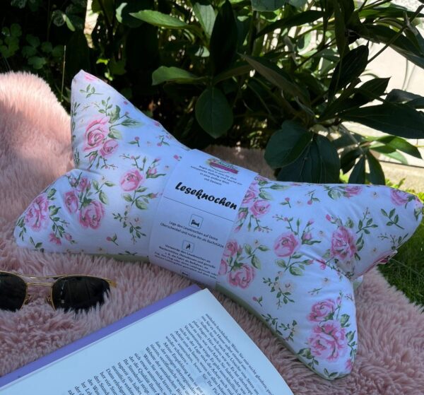 Dufter Leseknochen mit Rosenöl beduftet