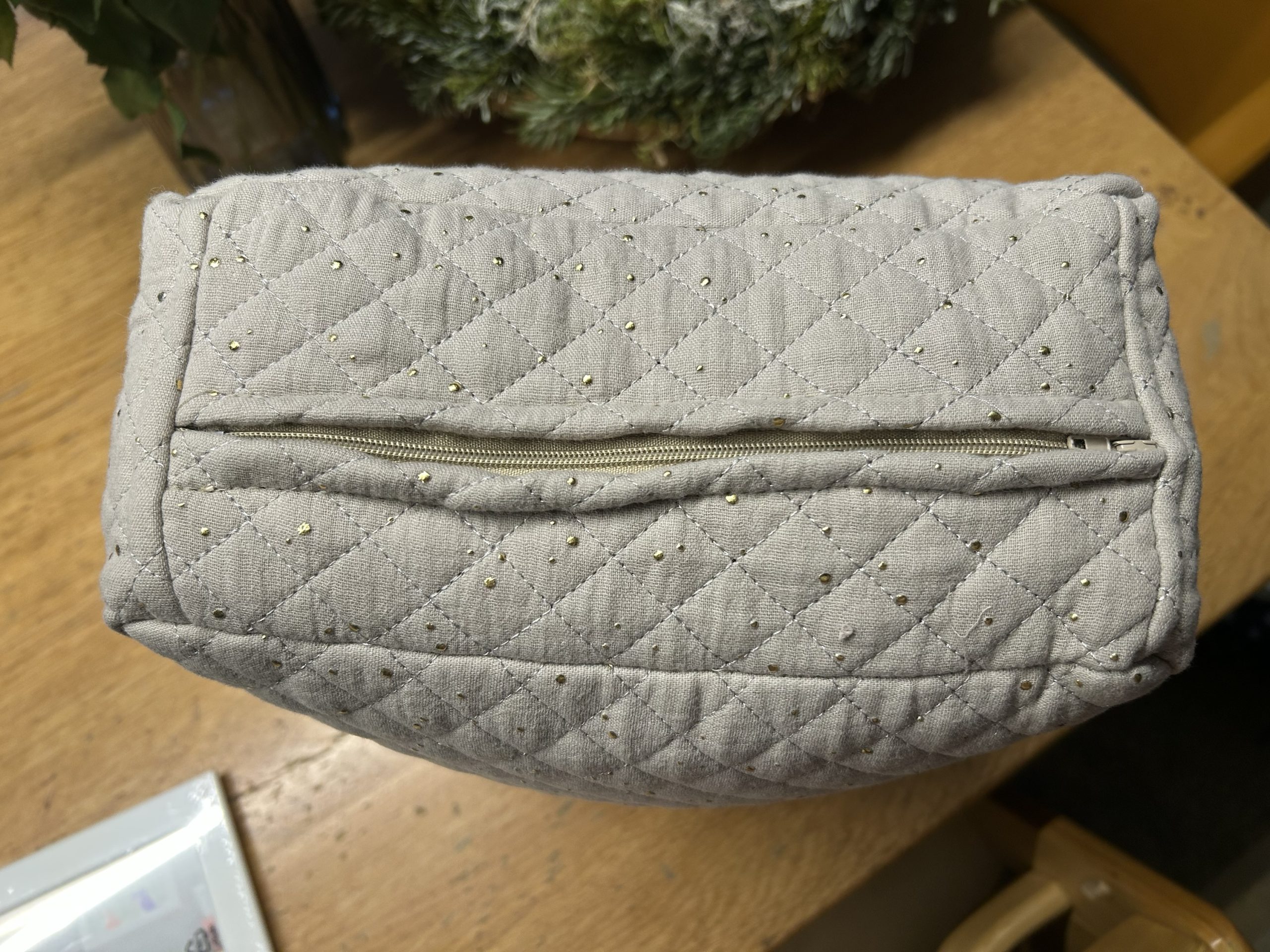 Sitz-/ Yogakissen mit Dinkelspelzfüllung – Bild 3